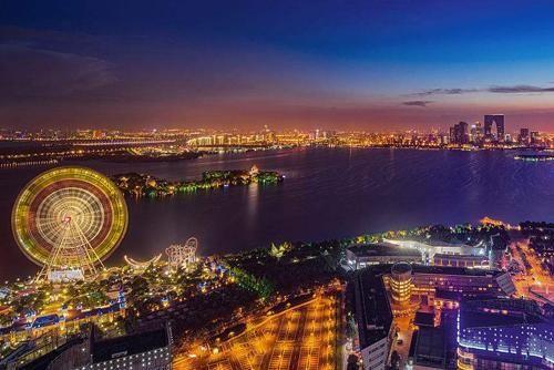 2017中国大陆最佳商业城市排行榜top10,深圳居然排第6!